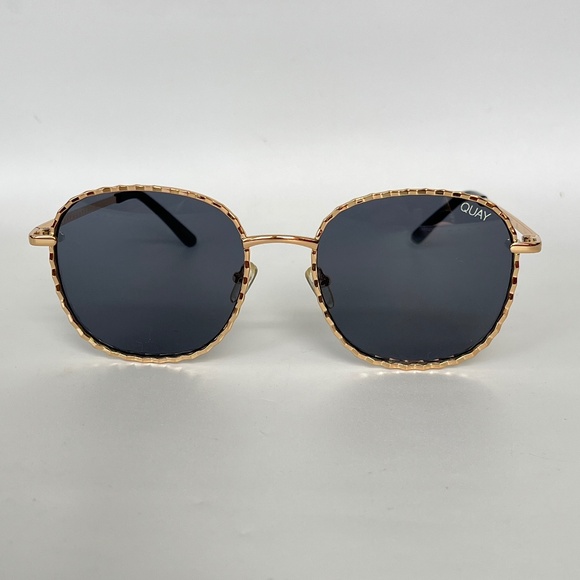 Quay Australia Jezebel Twist Black and Gold Sunglasses - Picture 1 of 13
